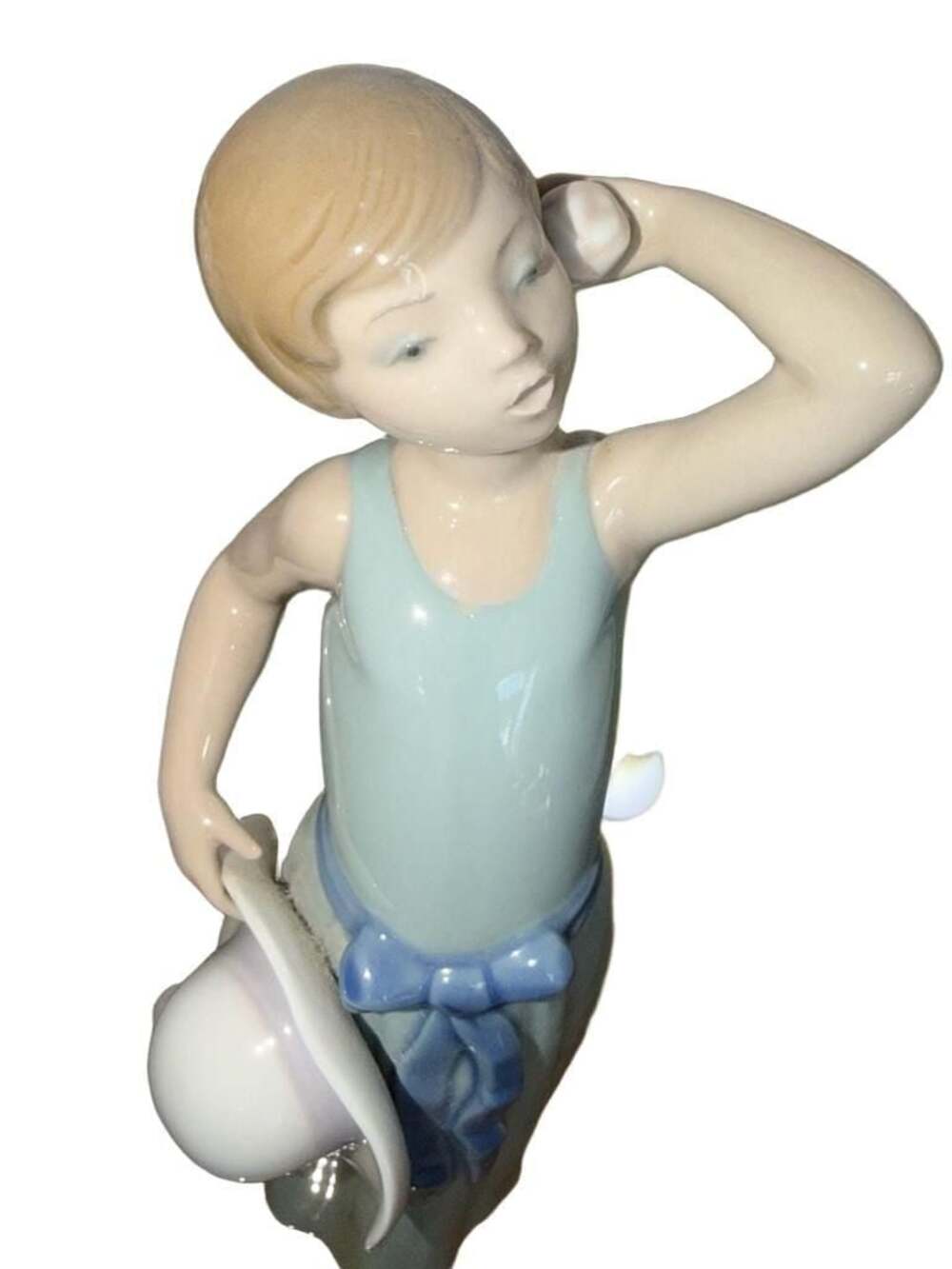 Lladro #5010 Prissy Coiffure Girl with Hat Porcelain Figurine